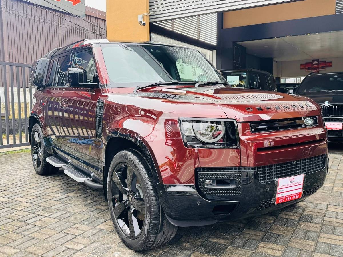 Image Land Rover Defender Sedona Edition 2025 