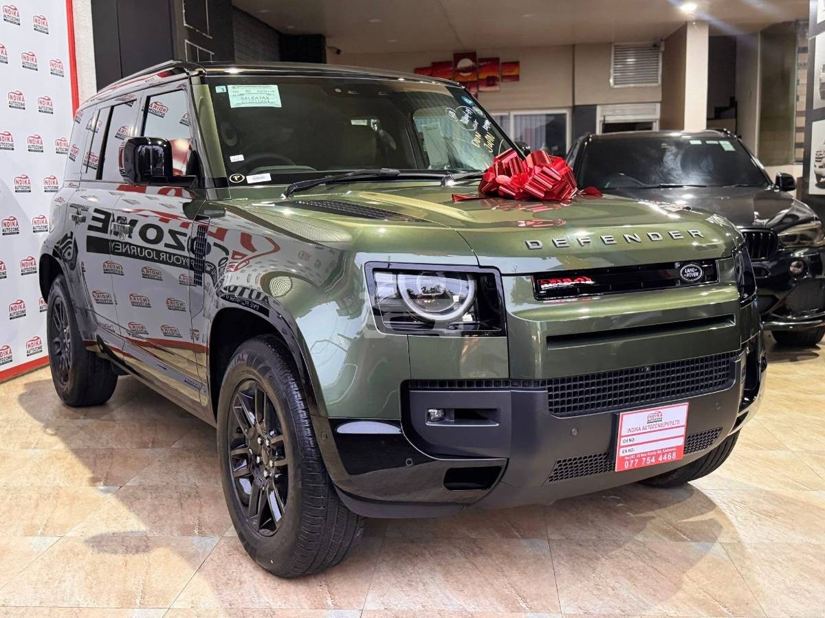 Image Land Rover Defender P300 X Dynamic HSE 2026